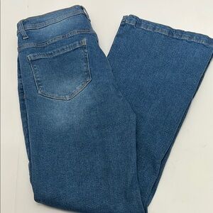 Kenzie High Rise Flare Women's Jeans with Front Detail NWOT